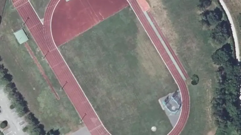 Vue aérienne des courts de tennis : Complexe du Levatel