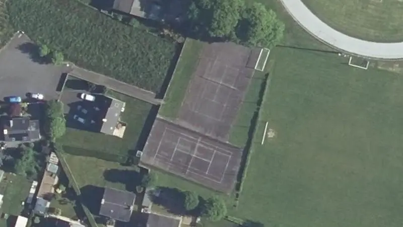 Vue aérienne des courts de tennis : Stade Municipal Georges Boulaire