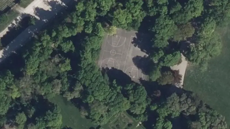Vue aérienne du mur de tennis : Parc de Champagne