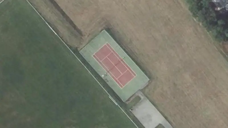 Vue aérienne du court de tennis : Stade de Porte-du-Quercy