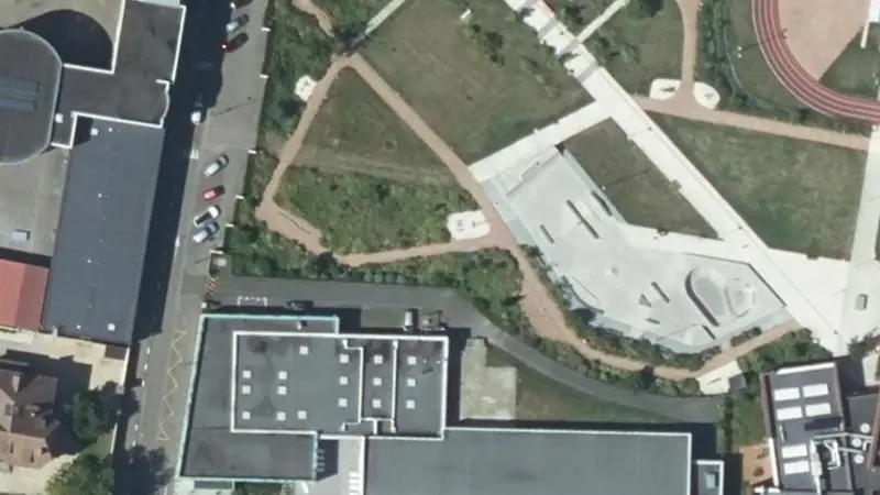 Vue aérienne des courts de tennis : Stade municipal de la Cerisaie