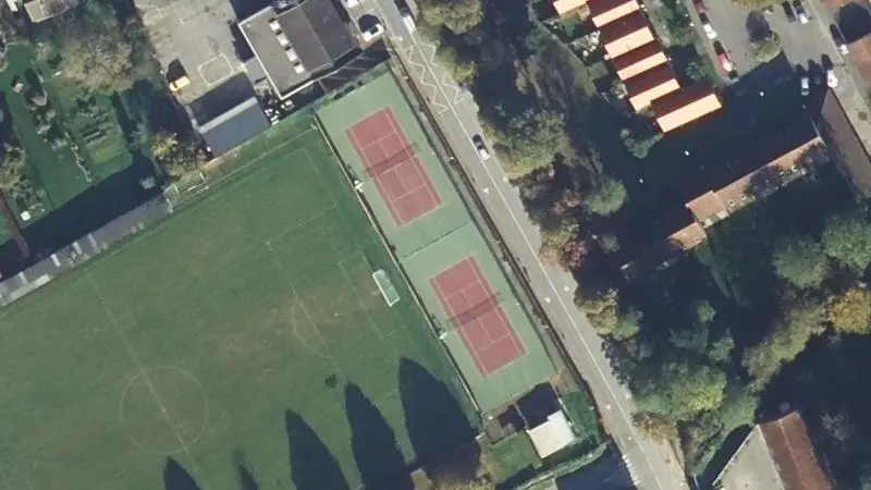 Vue aérienne des courts de tennis : Terrains de tennis de Lumbres