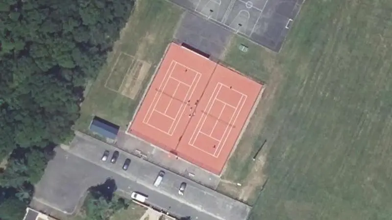 Vue aérienne des courts de tennis : Stade Paul Doublet