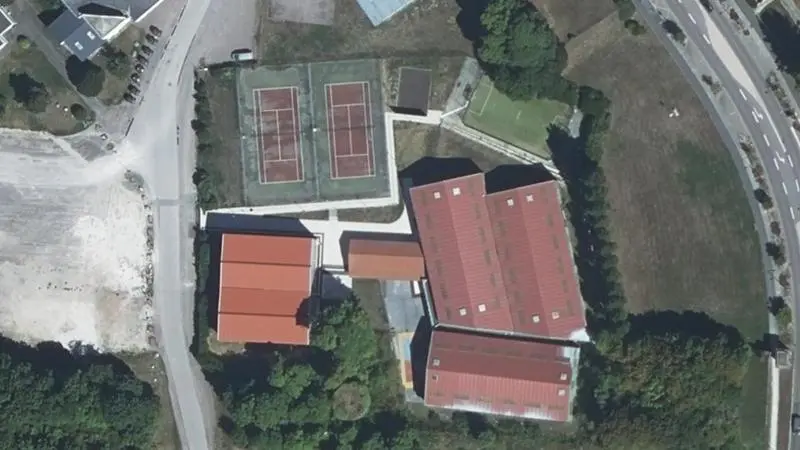 Vue aérienne des courts de tennis : Complexe de Tennis de Langres