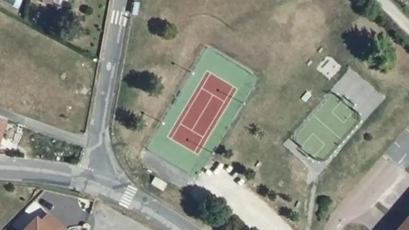 Vue aérienne du court de tennis : Complexe Sportif de Chabanière