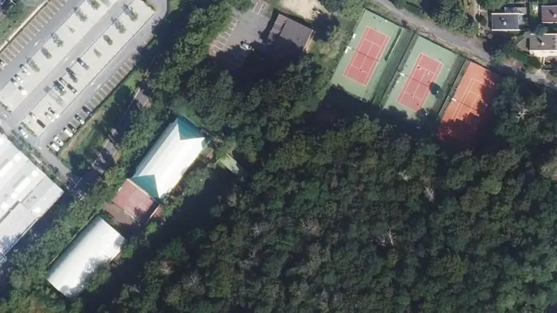 Vue aérienne des courts de tennis : Complexe Sportif des Bois Noirs