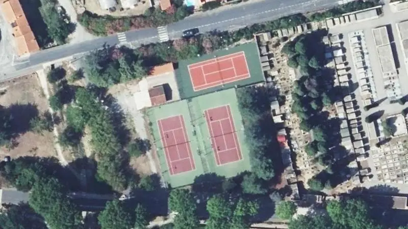 Vue aérienne des courts de tennis : Tennis Club Saint-André