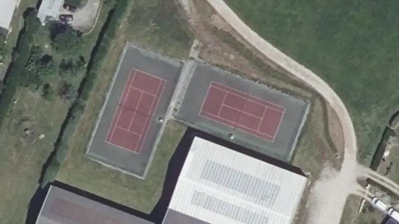 Vue aérienne des courts de tennis : Terrains de tennis de Porspoder