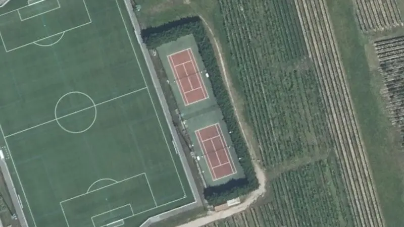 Vue aérienne des courts de tennis : Espace des Sports