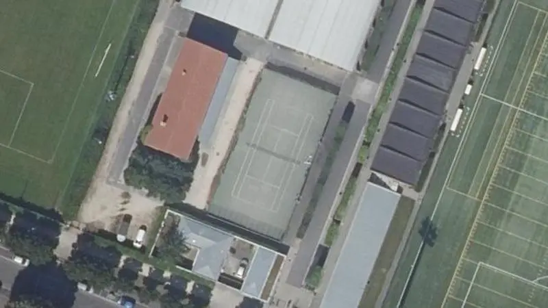 Vue aérienne des courts de tennis : Stade Geo Andre