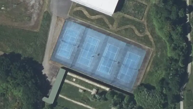 Vue aérienne des courts de tennis : Complexe Sportif du Vigneau