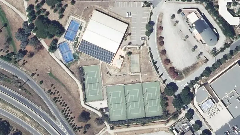 Vue aérienne des courts de tennis : Complexe Sportif Europa Tennis