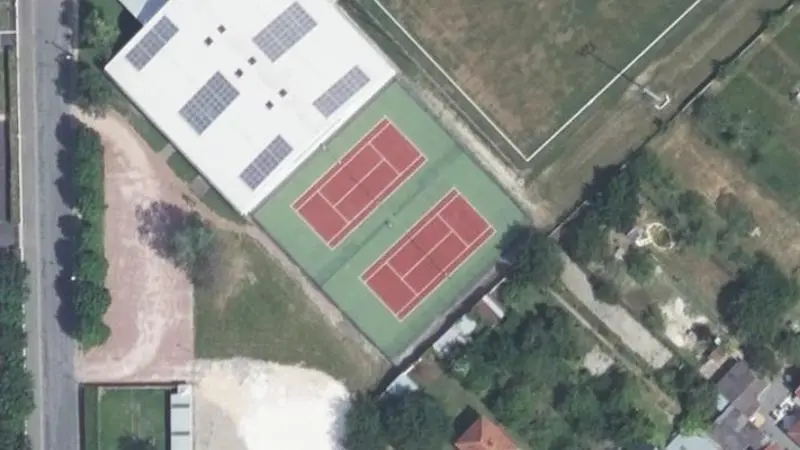 Vue aérienne des courts de tennis : Terrains de tennis de Loudun