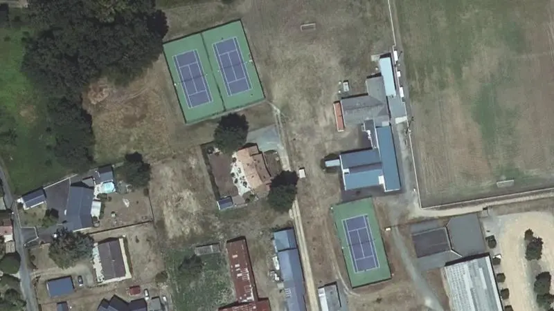 Vue aérienne des courts de tennis : Stade du Prévert