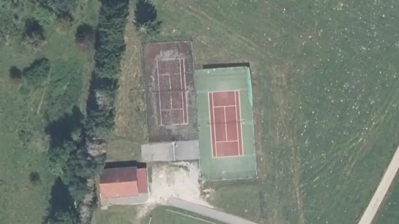 Vue aérienne des courts de tennis : Stade Jean Blondeau