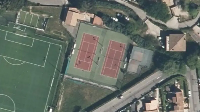 Vue aérienne des courts de tennis : Stade Pierre Bechini