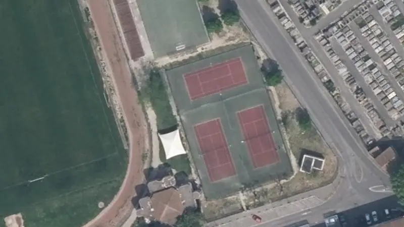 Vue aérienne des courts de tennis : Complexe Saint Georges