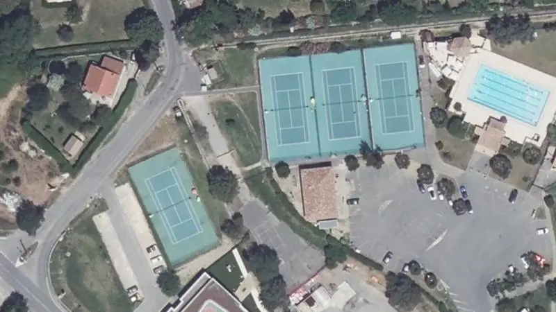 Vue aérienne des courts de tennis : Terrain du Grand Jardin
